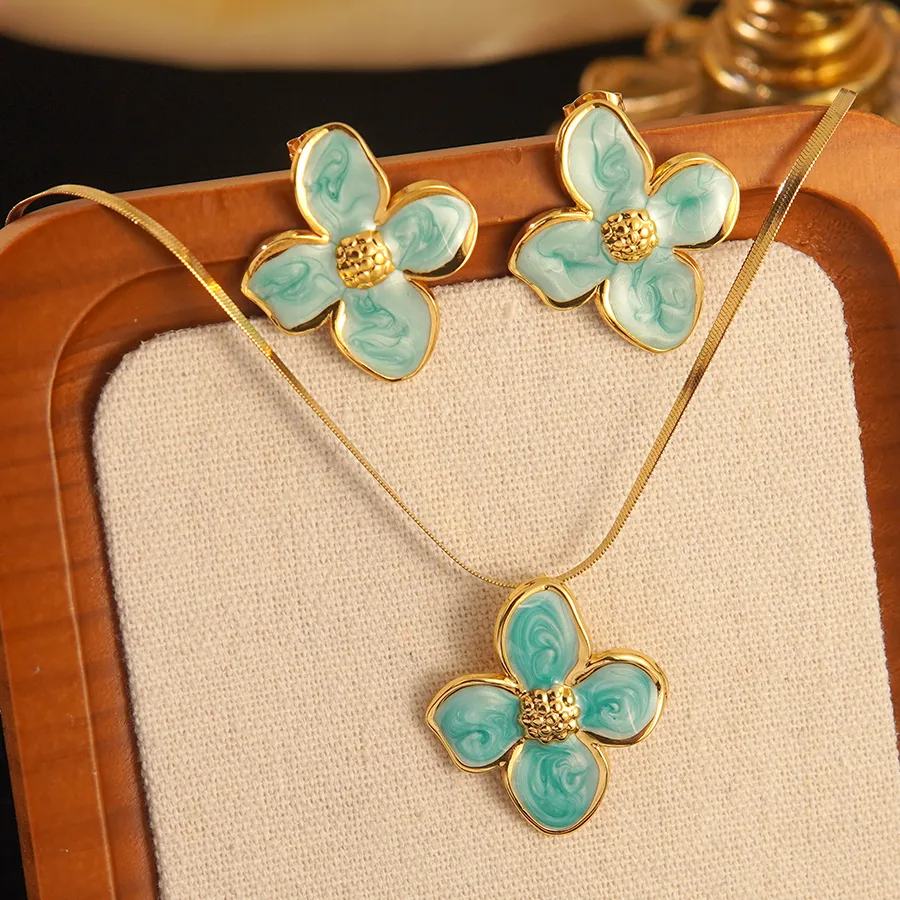 πΈ Elegant Flower Pendant Jewelry Set πΈ