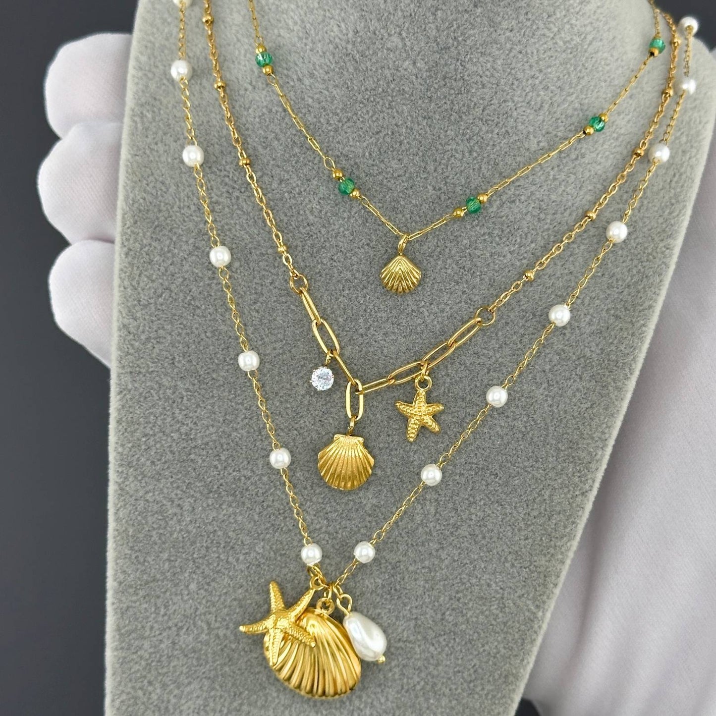 Gold Seashell & Starfish Pendant Necklace with Pearls – Ocean-Inspired Jewelry