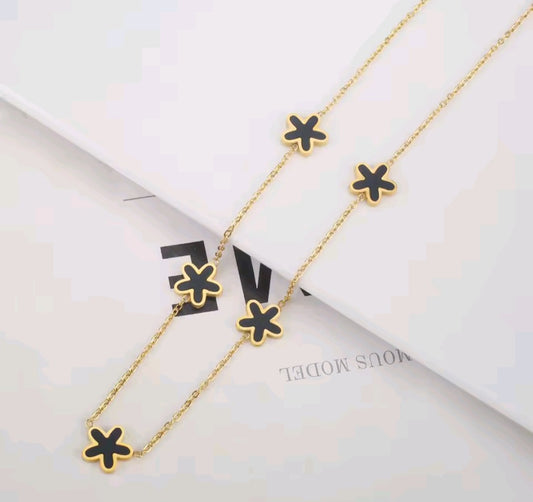 Gold-Plated Clover Flower Pendant Necklace – White | Black | Red | Green
